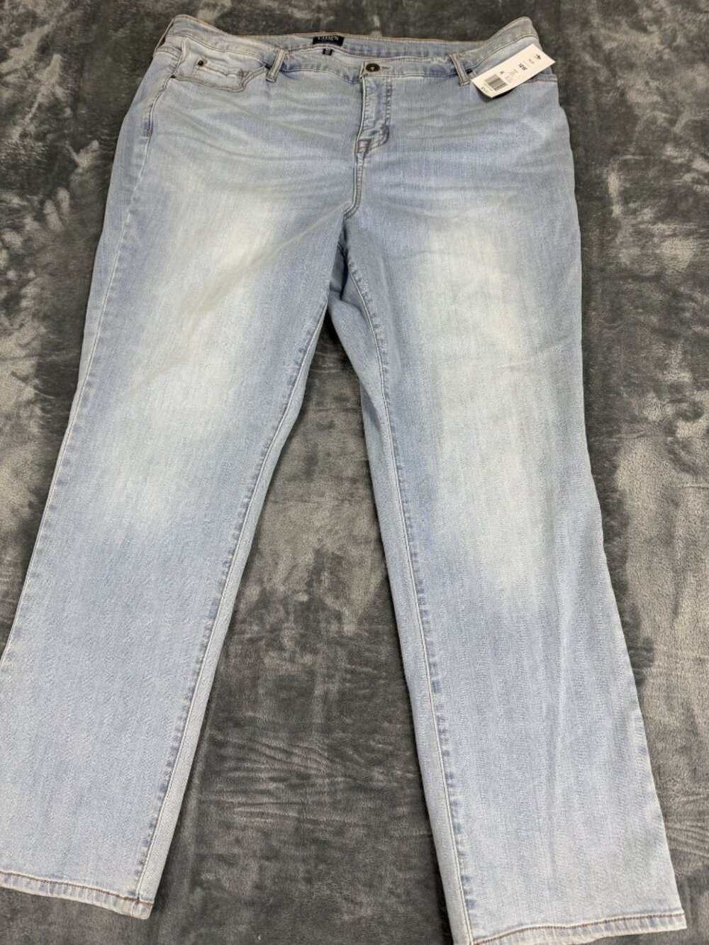 Chaps Womens Plus Size Light Wash Denim Jeans 18W NWT